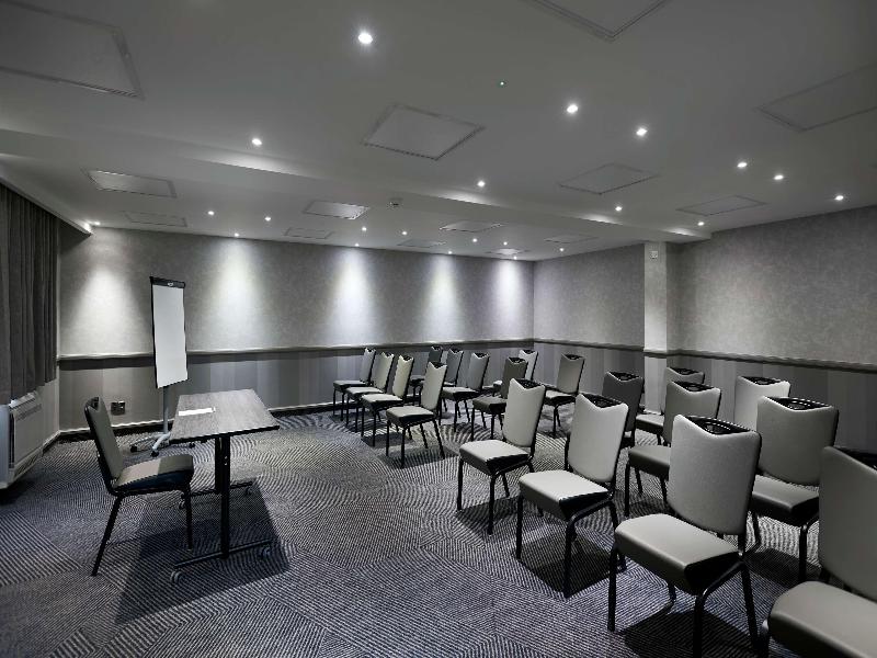 Doubletree by Hilton Bristol North - Genel