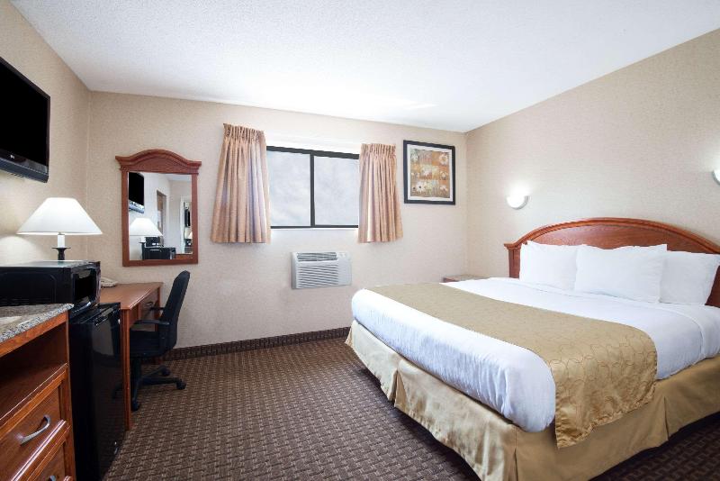 Red Roof Inn Copiague - Oda