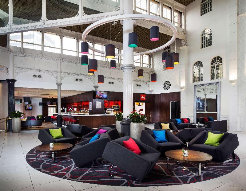 Park Inn Cardiff City Centre - Lobi