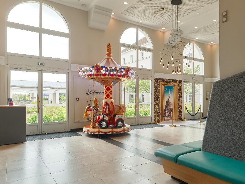 B&B HOTEL près de Disneyland® Paris - Lobi