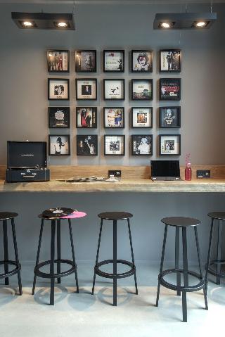 Moxy London Excel fotoÄŸrafÄ±