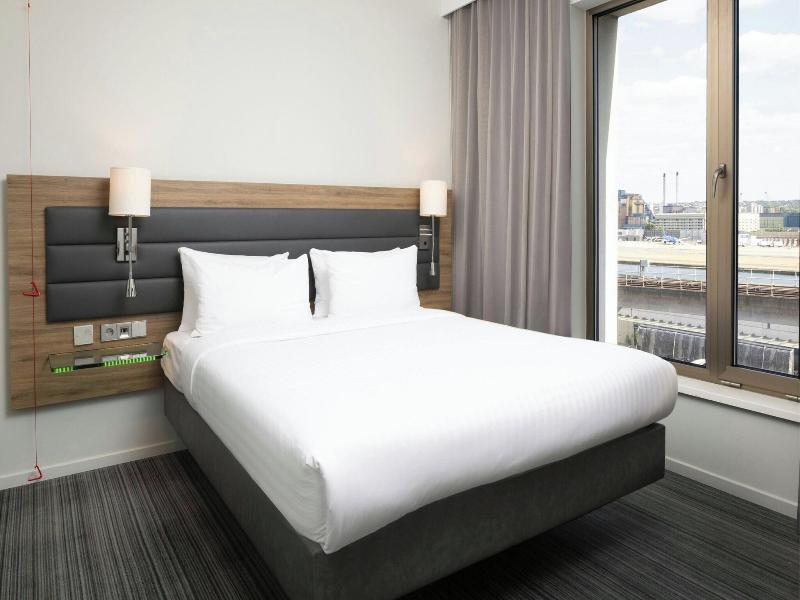 Moxy London Excel - Oda