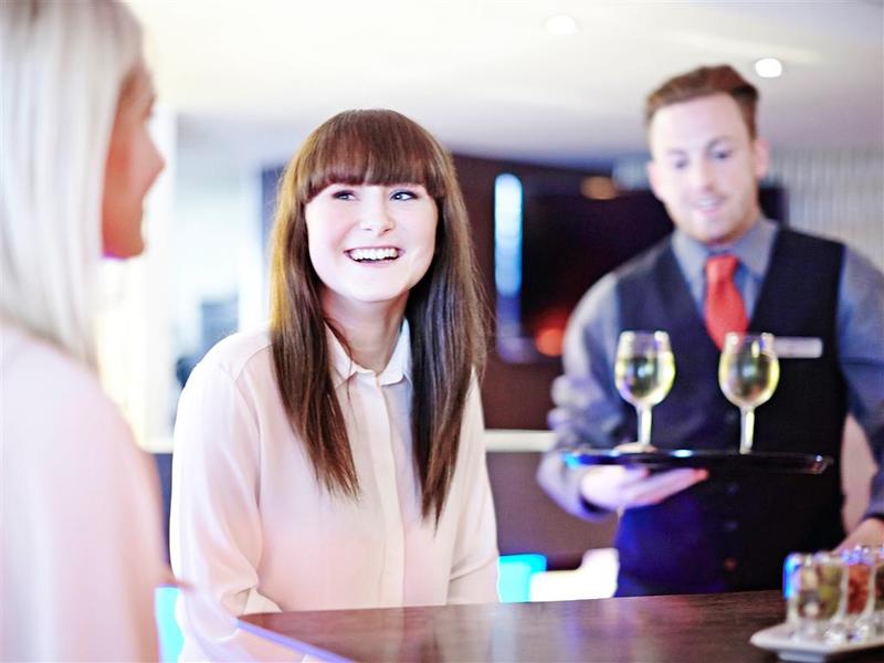 Novotel Coventry M6 J3 - Bar