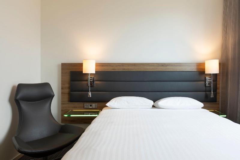 Moxy Aberdeen Airport - Oda
