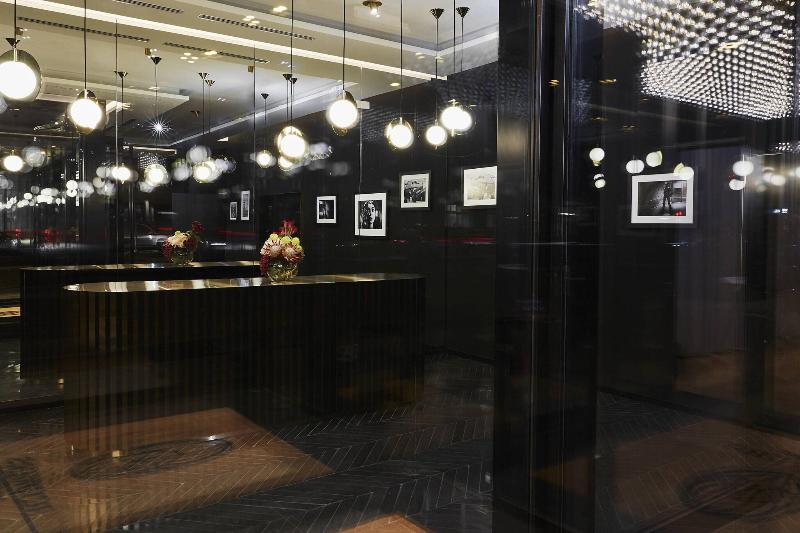The Dean Munich, Autograph Collection - Toplantı