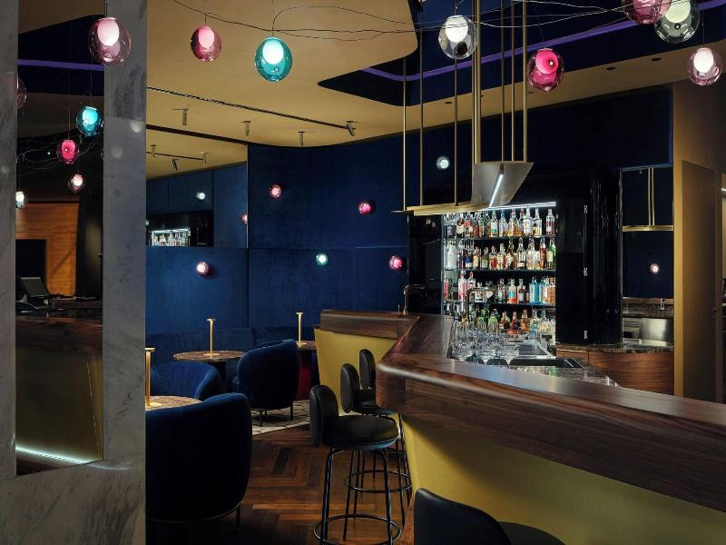 Courtyard by Marriott Brno - Bar