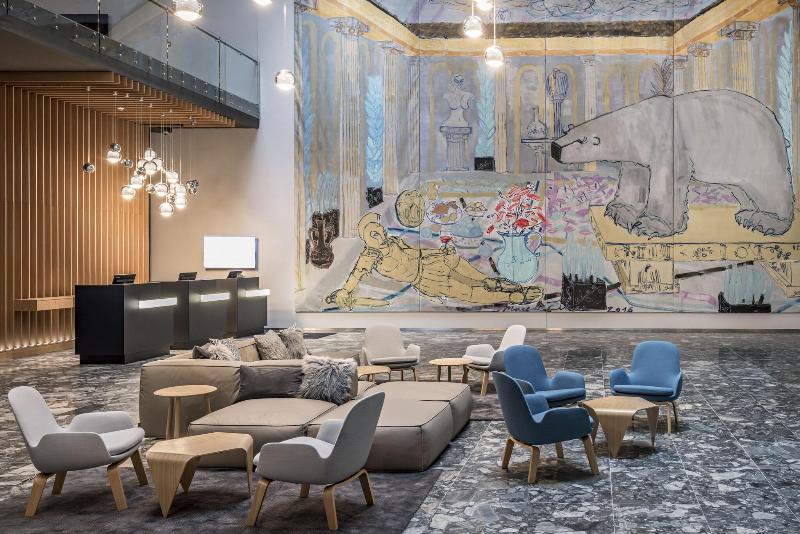 Courtyard by Marriott Brno - Lobi
