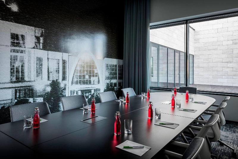 Courtyard by Marriott Brno - Toplantı