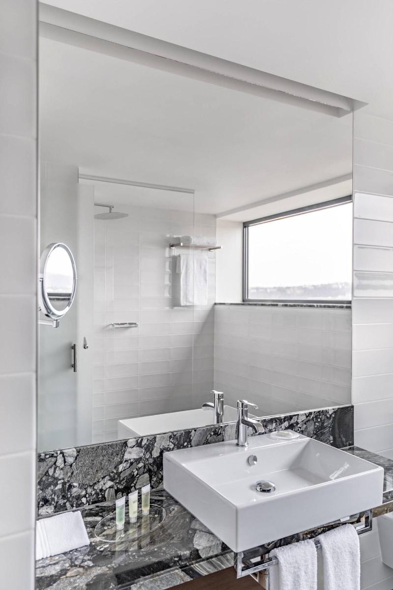 Courtyard by Marriott Brno - Oda