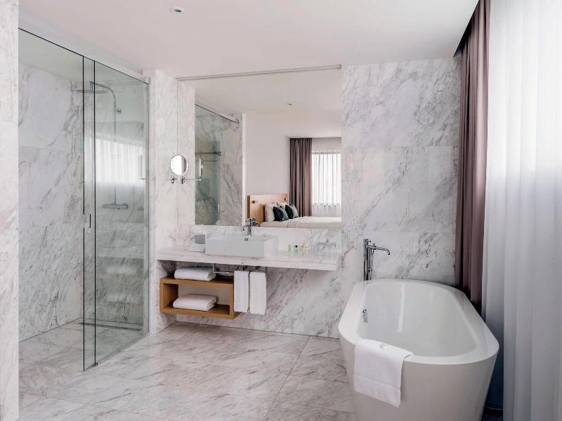 Courtyard by Marriott Brno - Oda