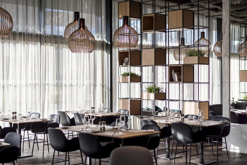 Courtyard by Marriott Brno - Restoran