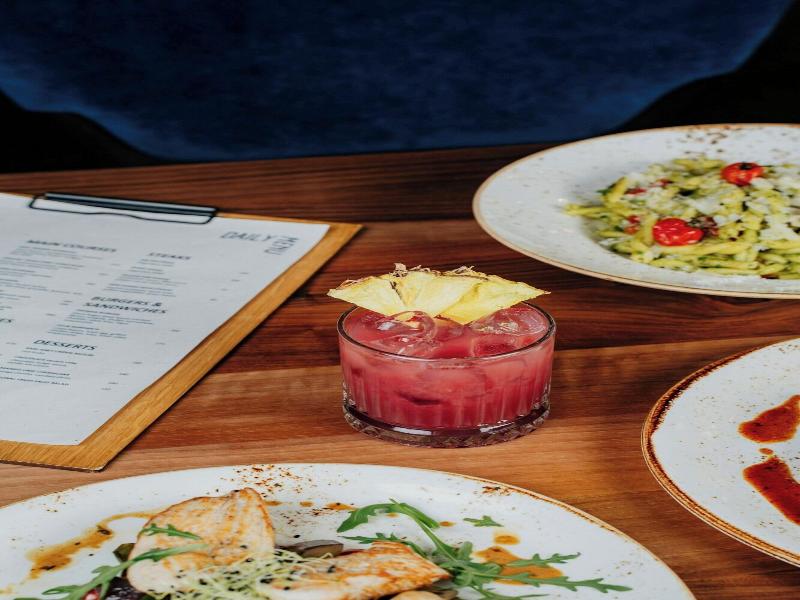 Courtyard by Marriott Brno - Restoran