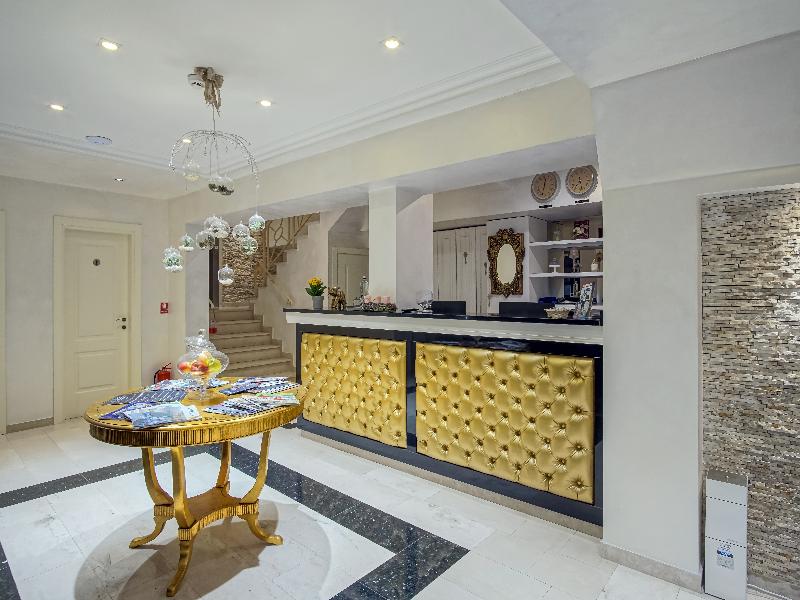 Old Town Boutique Hotel - Lobi