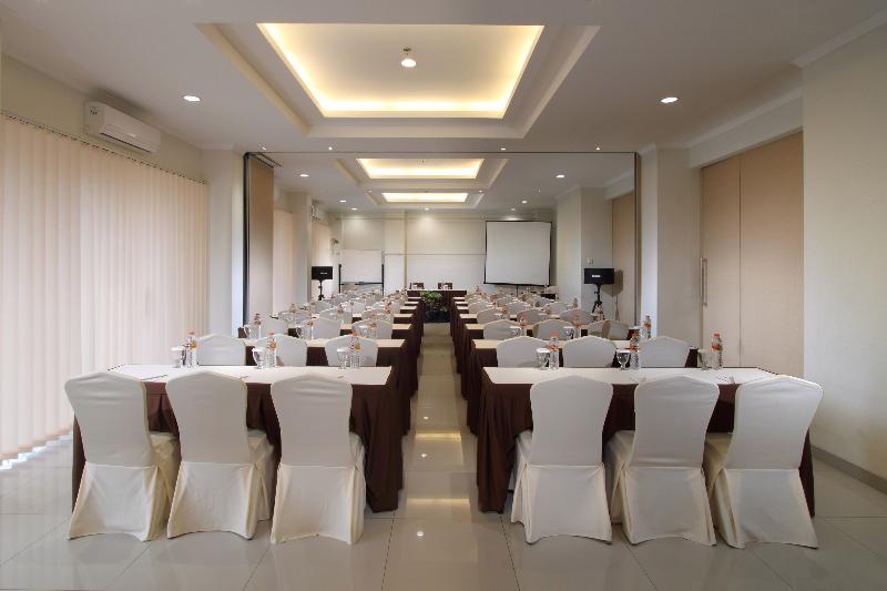 Emersia Malioboro Hotel - Toplantı