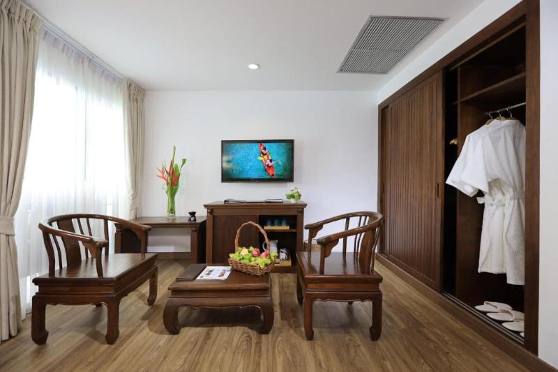 Celes Samui - Oda