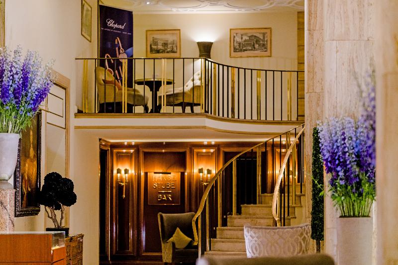 Excelsior Hotel Ernst am Dom - Lobi