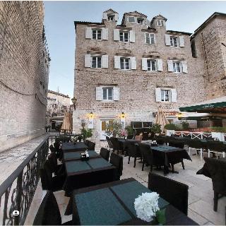 XII Century Heritage Hotel Trogir otel fotoğrafı