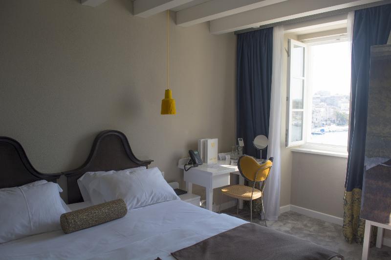 XII Century Heritage Hotel Trogir - Oda