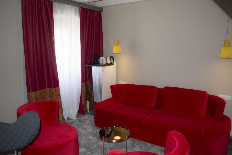 XII Century Heritage Hotel Trogir - Oda