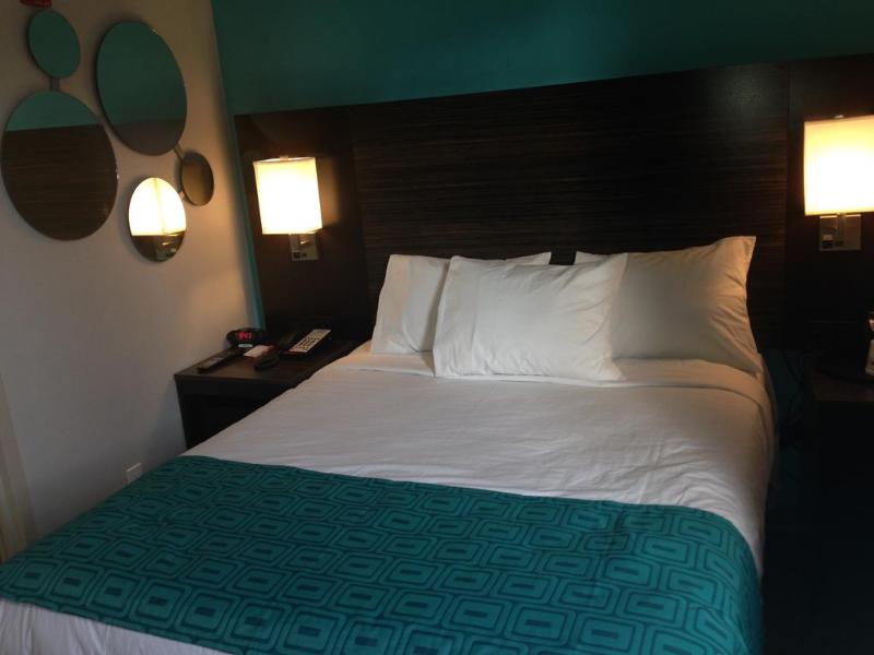 Rockaway Hotel Brooklyn - Genel