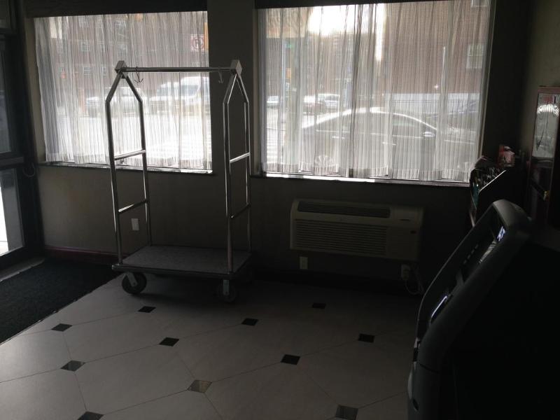 Rockaway Hotel Brooklyn - Genel