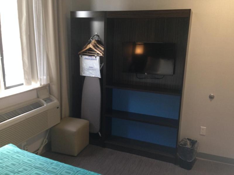 Rockaway Hotel Brooklyn - Genel