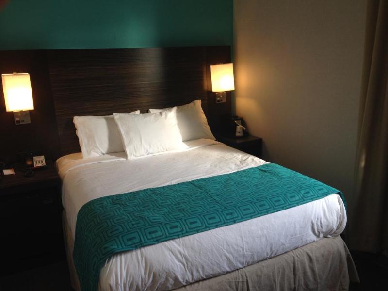 Rockaway Hotel Brooklyn - Genel