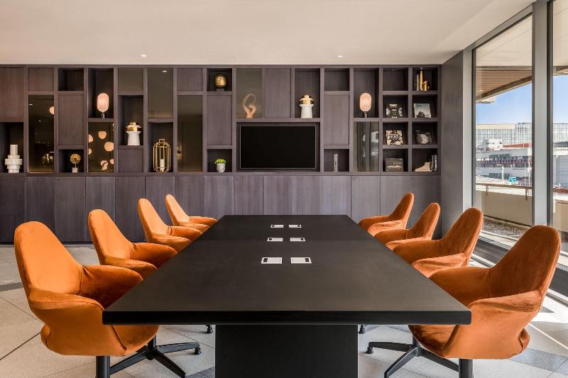 Sheraton Frankfurt Airport Hotel & Conference Cent - Toplantı