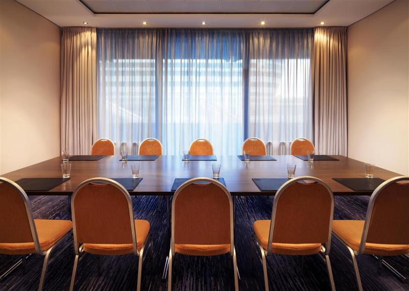 Sheraton Frankfurt Airport Hotel & Conference Cent - Toplantı