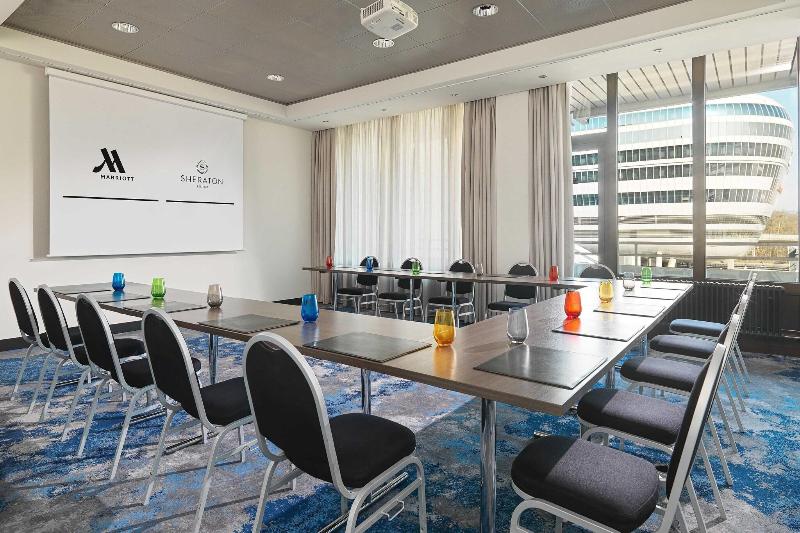 Sheraton Frankfurt Airport Hotel & Conference Cent - Toplantı