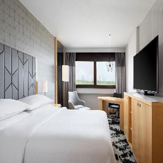 Sheraton Frankfurt Airport Hotel & Conference Cent fotoÄŸrafÄ±
