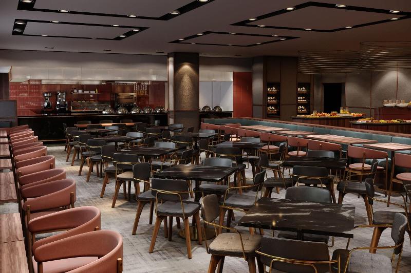 Sheraton Frankfurt Airport Hotel & Conference Cent - Restoran