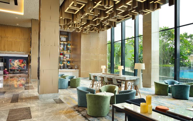 Four Points by Sheraton Surabaya - Lobi