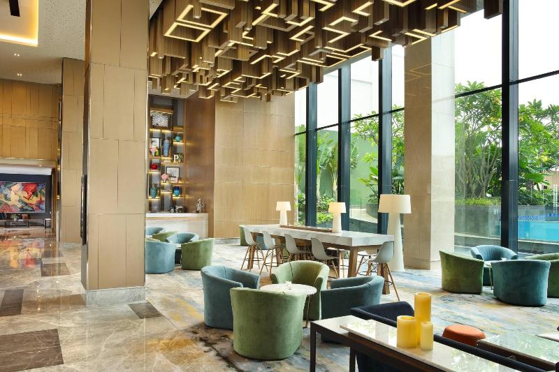 Four Points by Sheraton Surabaya - Lobi