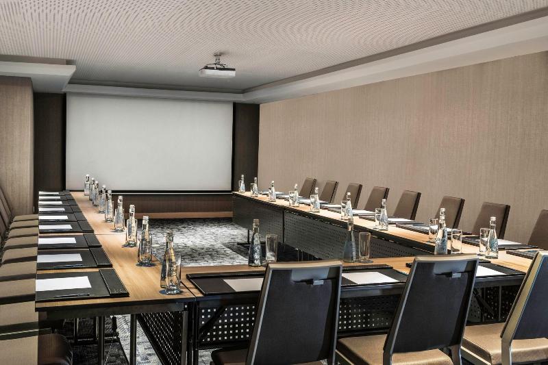 Four Points by Sheraton Surabaya - Toplantı