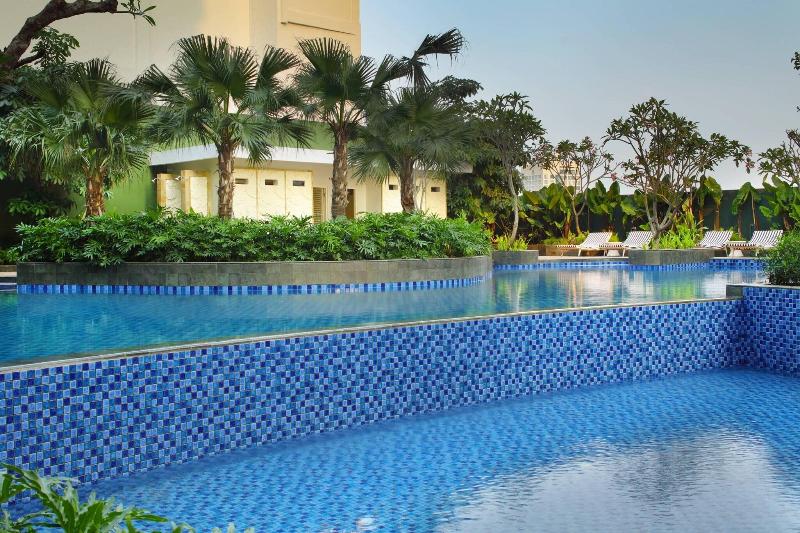 Four Points by Sheraton Surabaya - Havuz