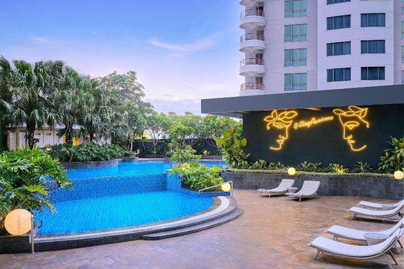 Four Points by Sheraton Surabaya - Havuz