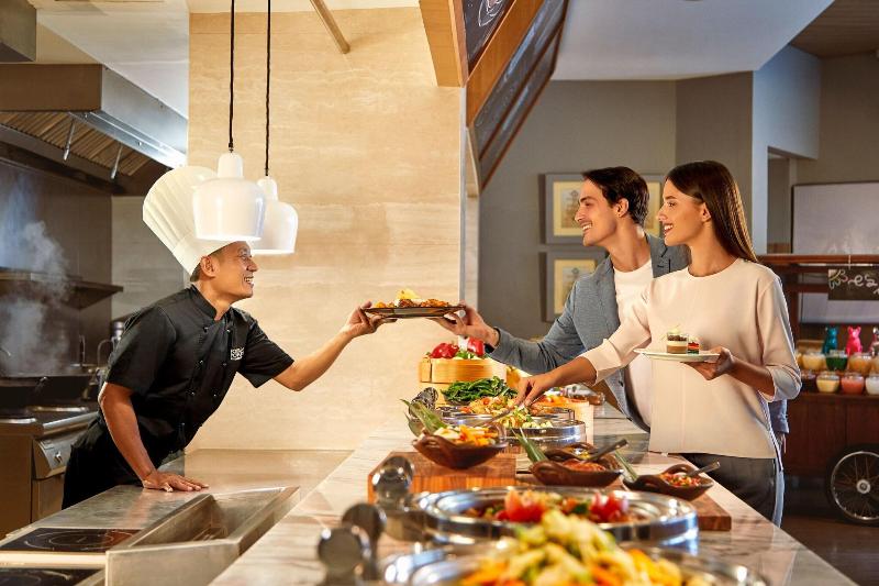 Four Points by Sheraton Surabaya - Restoran