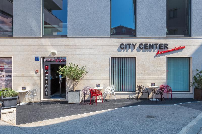 Pula City Center Accommodation - Teras