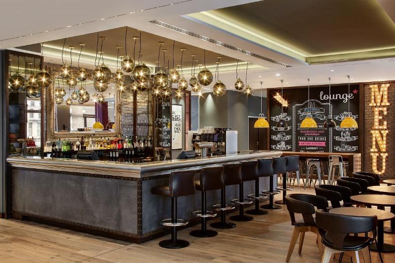 Premier Inn Frankfurt Messe - Bar