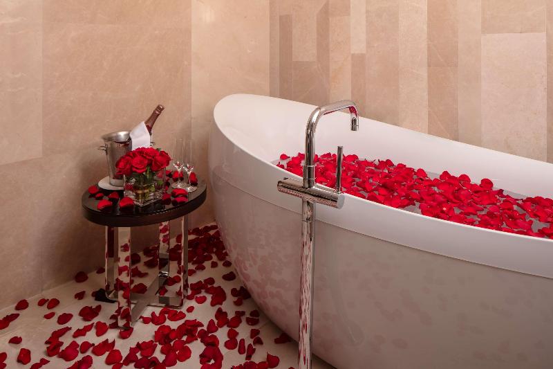 Hyatt Regency Riyadh Olaya - Oda