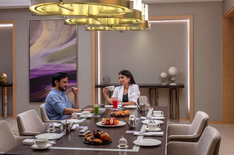 Hyatt Regency Riyadh Olaya - Oda