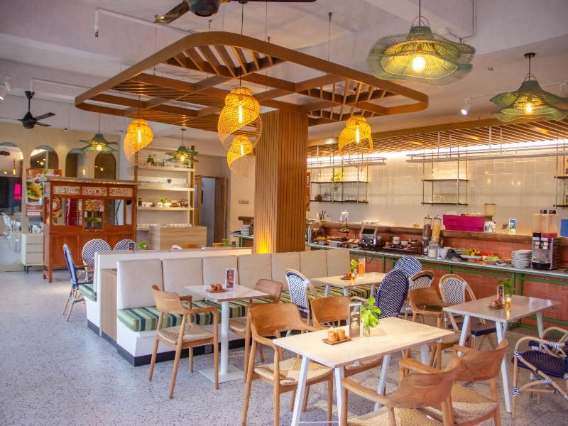 Koa D'Surfer Hotel - Restoran