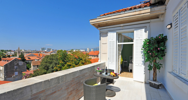 Nirvana Luxury Rooms - Oda