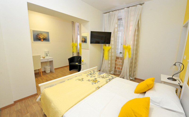 Nirvana Luxury Rooms - Oda