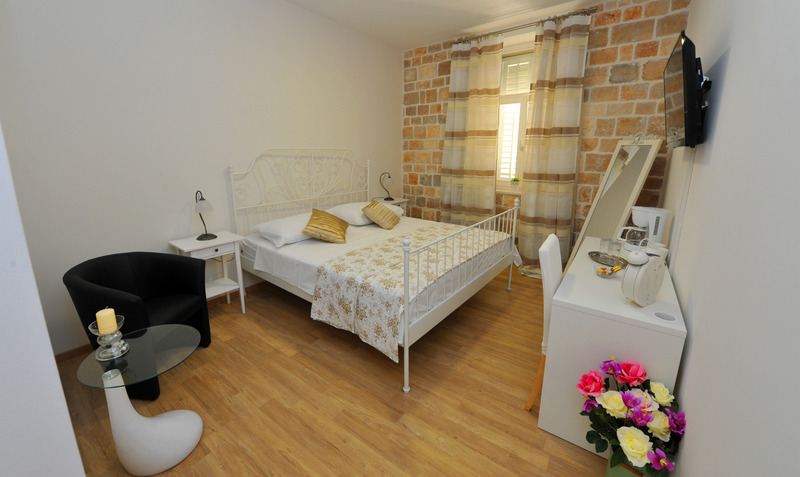Nirvana Luxury Rooms - Oda