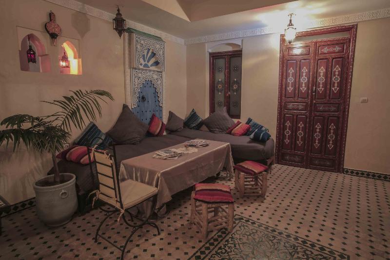Riad Sarah et Sabrina - Genel