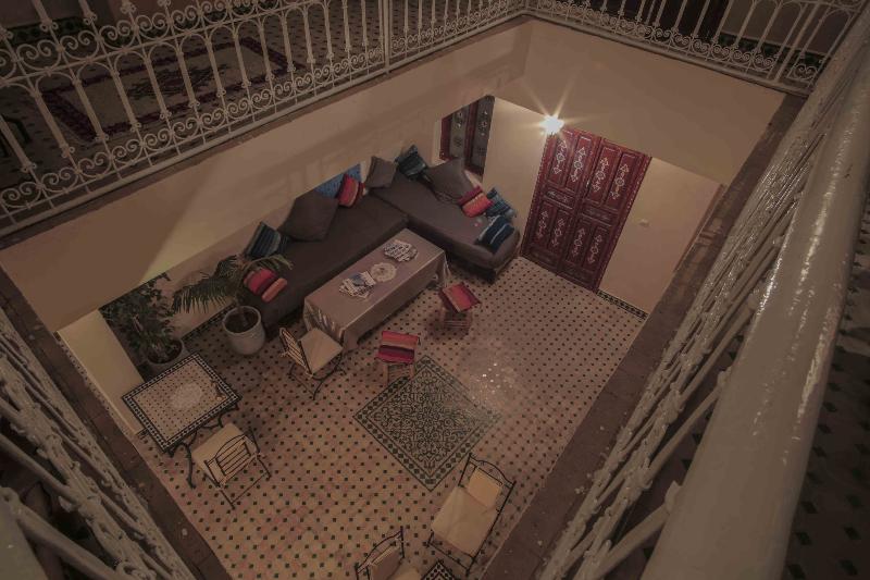 Riad Sarah et Sabrina - Genel