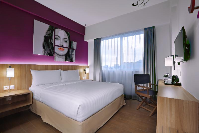 Fame Hotel Sunset Road Kuta Bali - Oda
