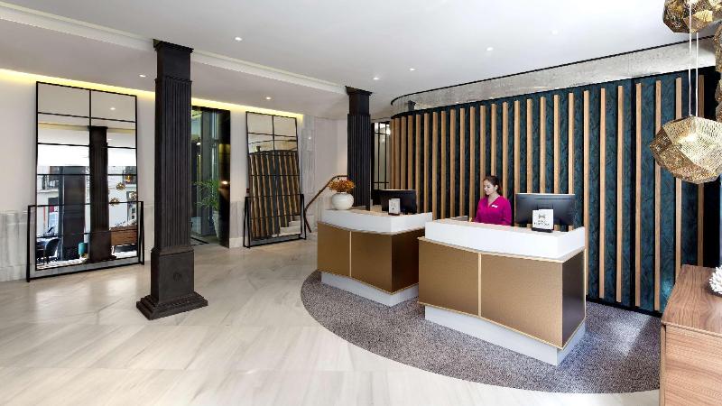 Doubletree by Hilton Madrid Prado - Lobi